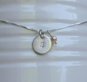 custom initial necklace with sterling silver disc and freshwater pearl